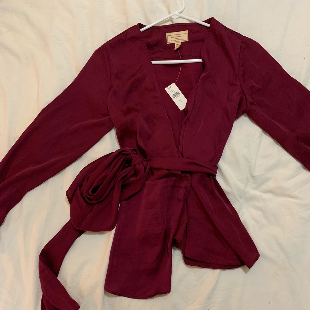 Anthropology tie top! New with Tags!